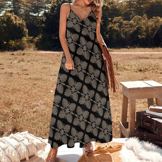Hōʻolu Maxi Dress in Kapa Kuiki Monstera Hawaiian Print - Black and Taupe