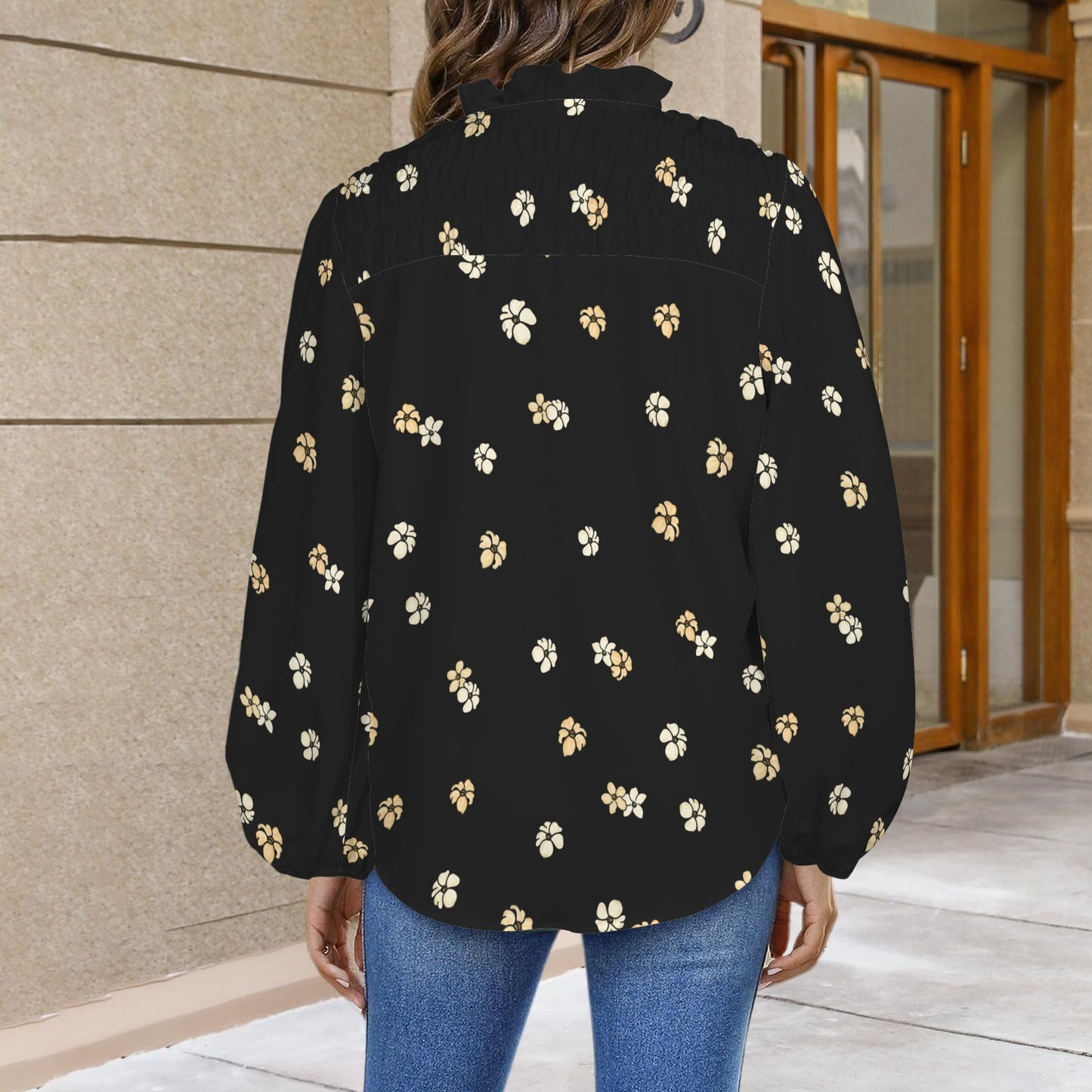 Mālie Blouse in Puakenikeni - Black