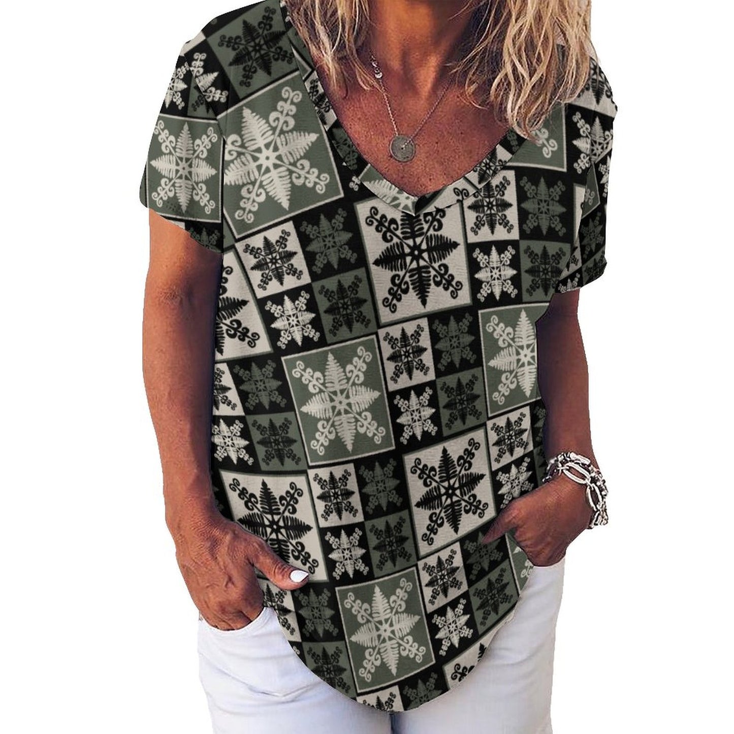 Hawaiian Fern Kapa Kuiki Block Print, Keahi V-Neck Short-Sleeve Shirt - Green