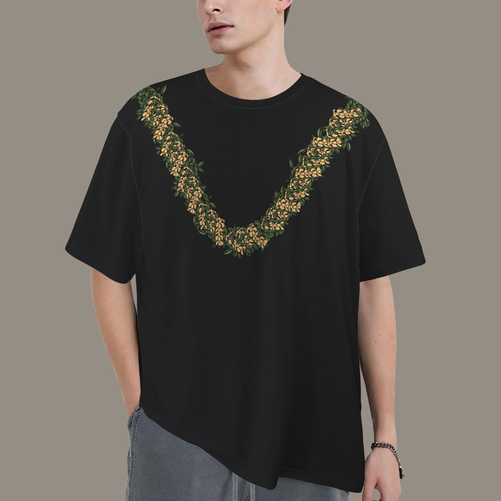 Oversized Hawaiian Lei Graphic T-Shirt | Puakenikeni and ti-leaf Poepoe Style