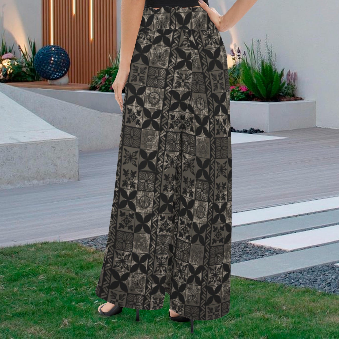 Makamae Elastic Waist Wide Leg Pants - Hawaiian Kapa Quilt in Black and Brown