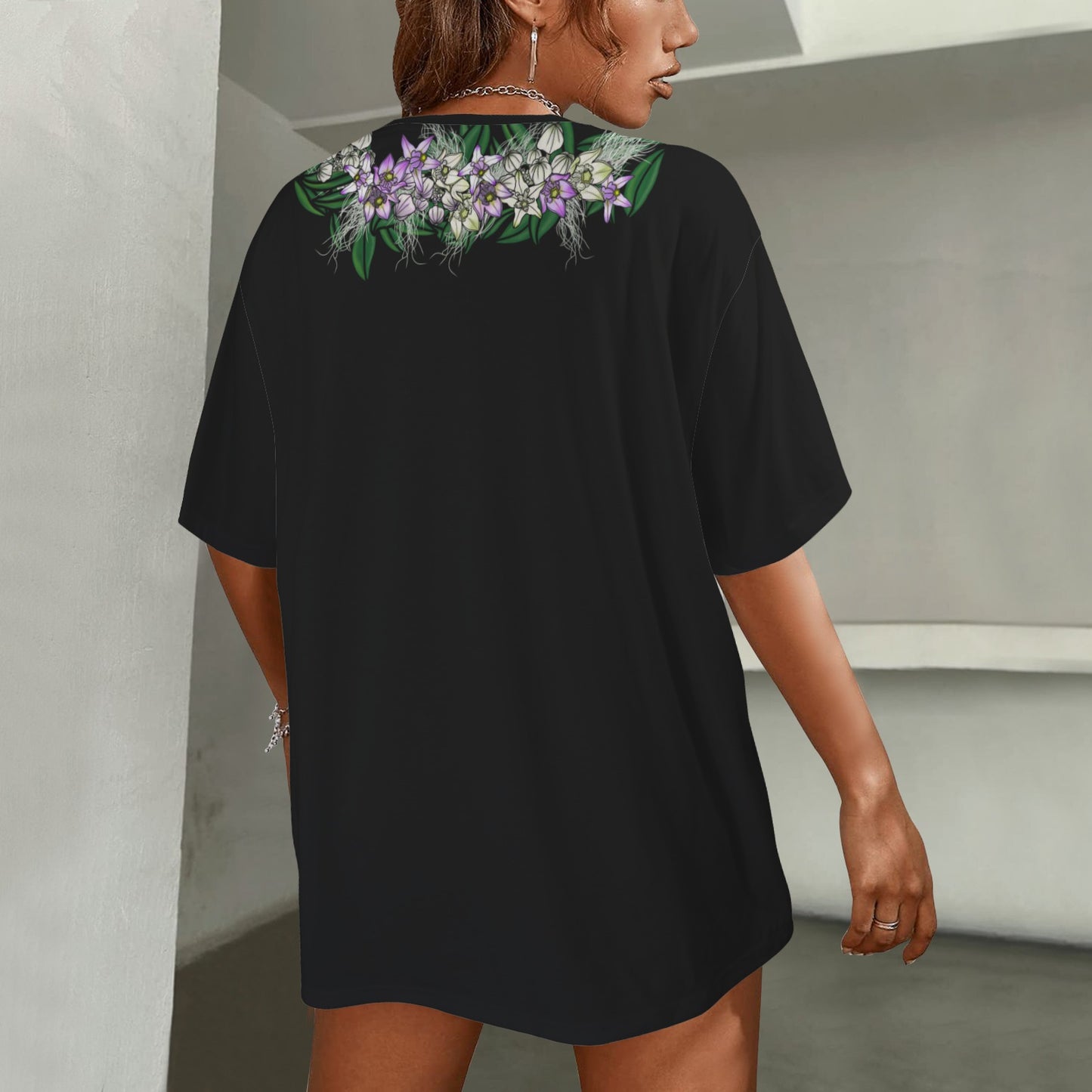 Oversized Hawaiian Lei Graphic T-Shirt | Crownflower and Maile Lei