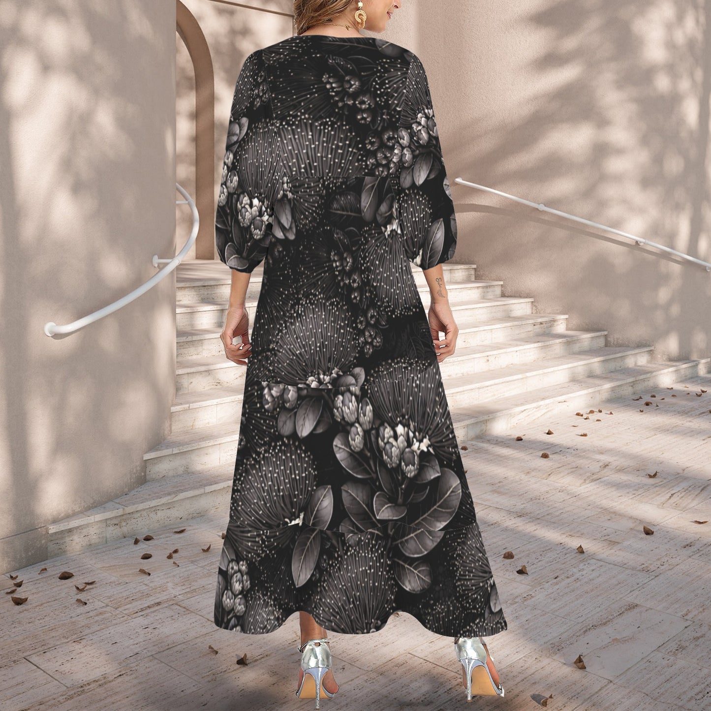 Pauahi Mu'u mu'u maxi dress - 'ōhiʻa lehua in Black and Gray