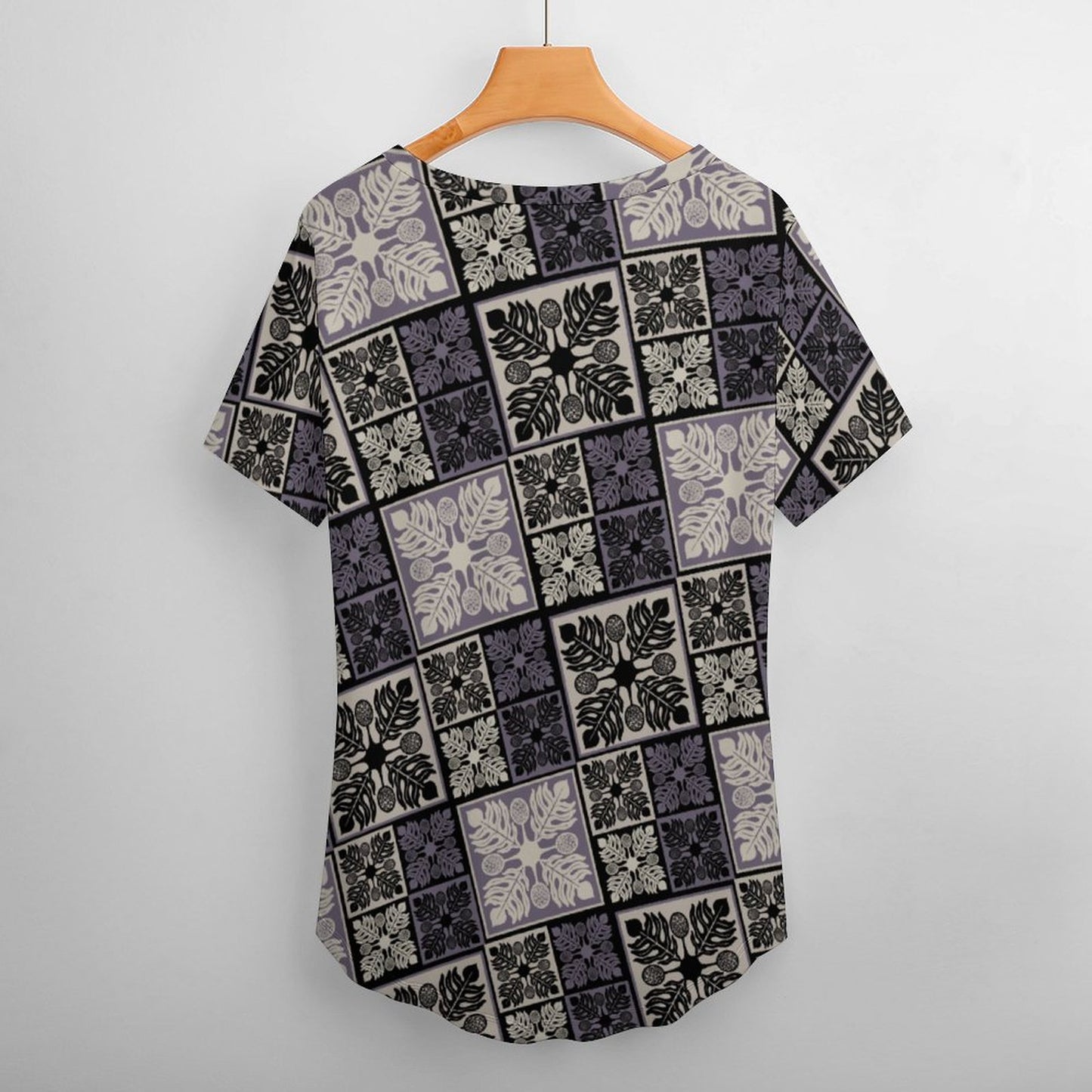 Kapa Kuiki Hawaiian Quilt Print, Keahi V-Neck Short-Sleeve Shirt - Purple