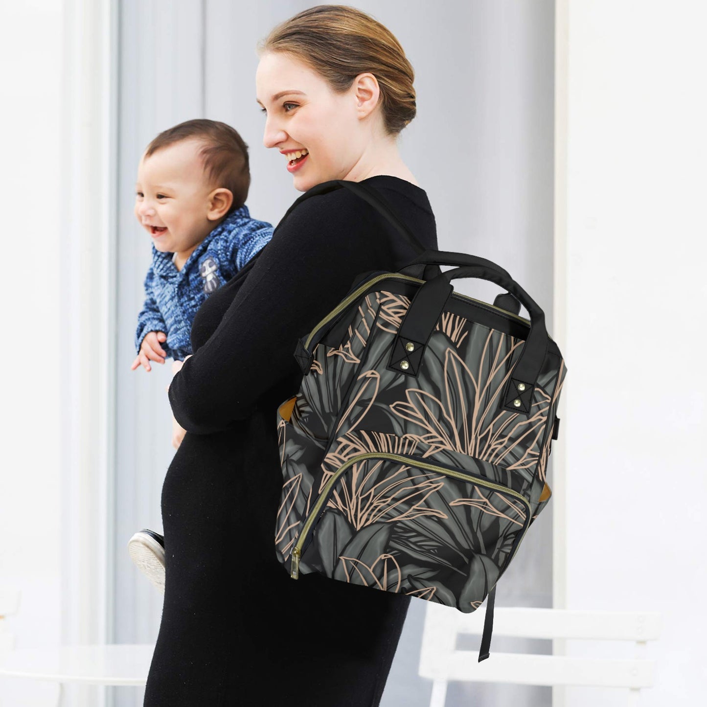 La'i Ti-Leaf Hawaiian Print Multi-Function Backpack