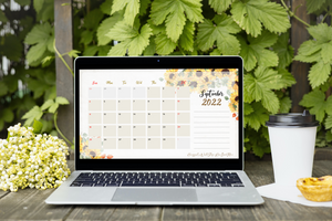 September Freebies (Sunflowers) Desktop Wallpaper - September 2022 Kepakemapa Freebie