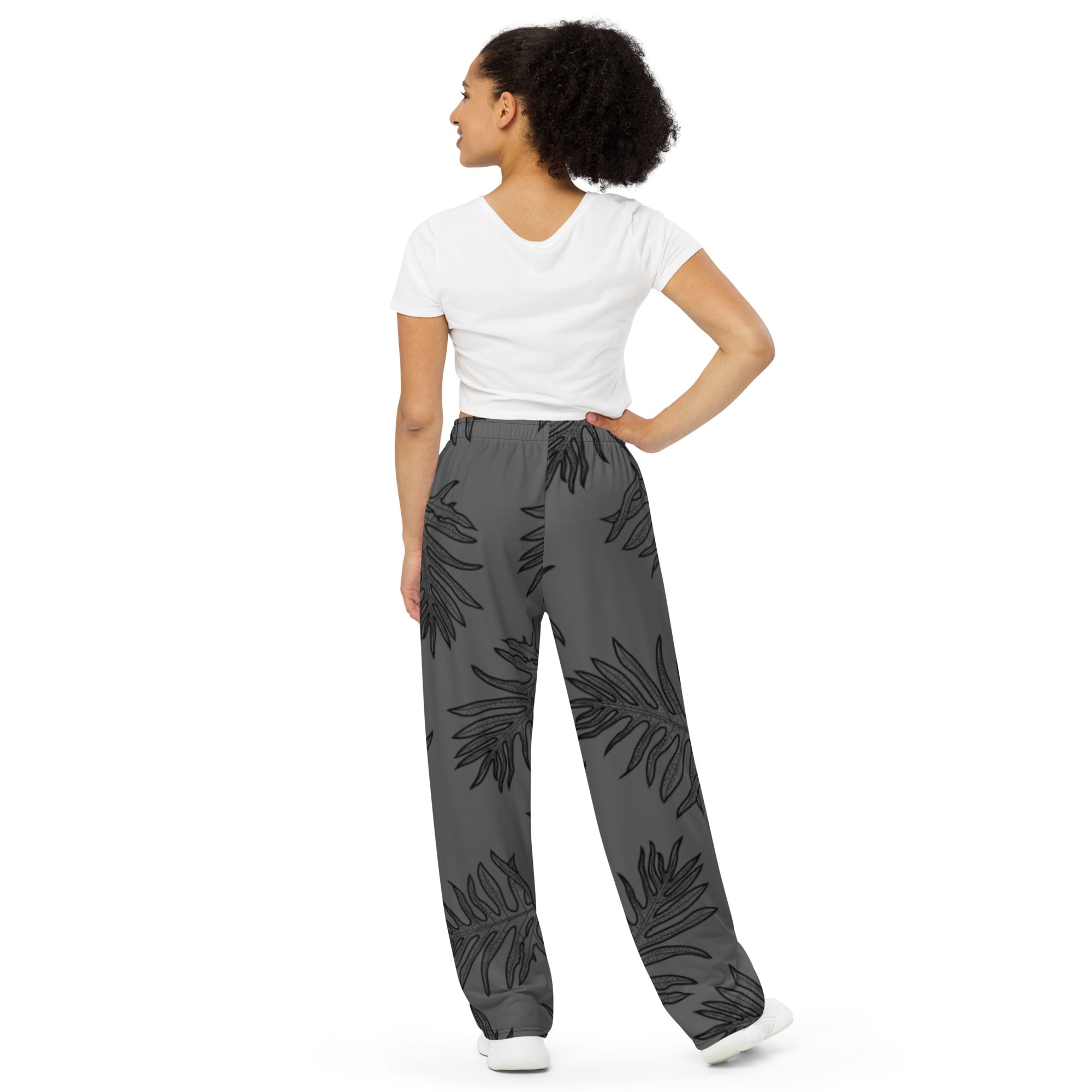 Unisex Laua'e Hawaiian Print Wide-Leg Pants (gray background)